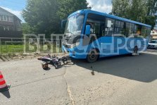 выкса.рф, 🏍️ В Виле 13-летние девочки на мотоцикле столкнулись с автобусом